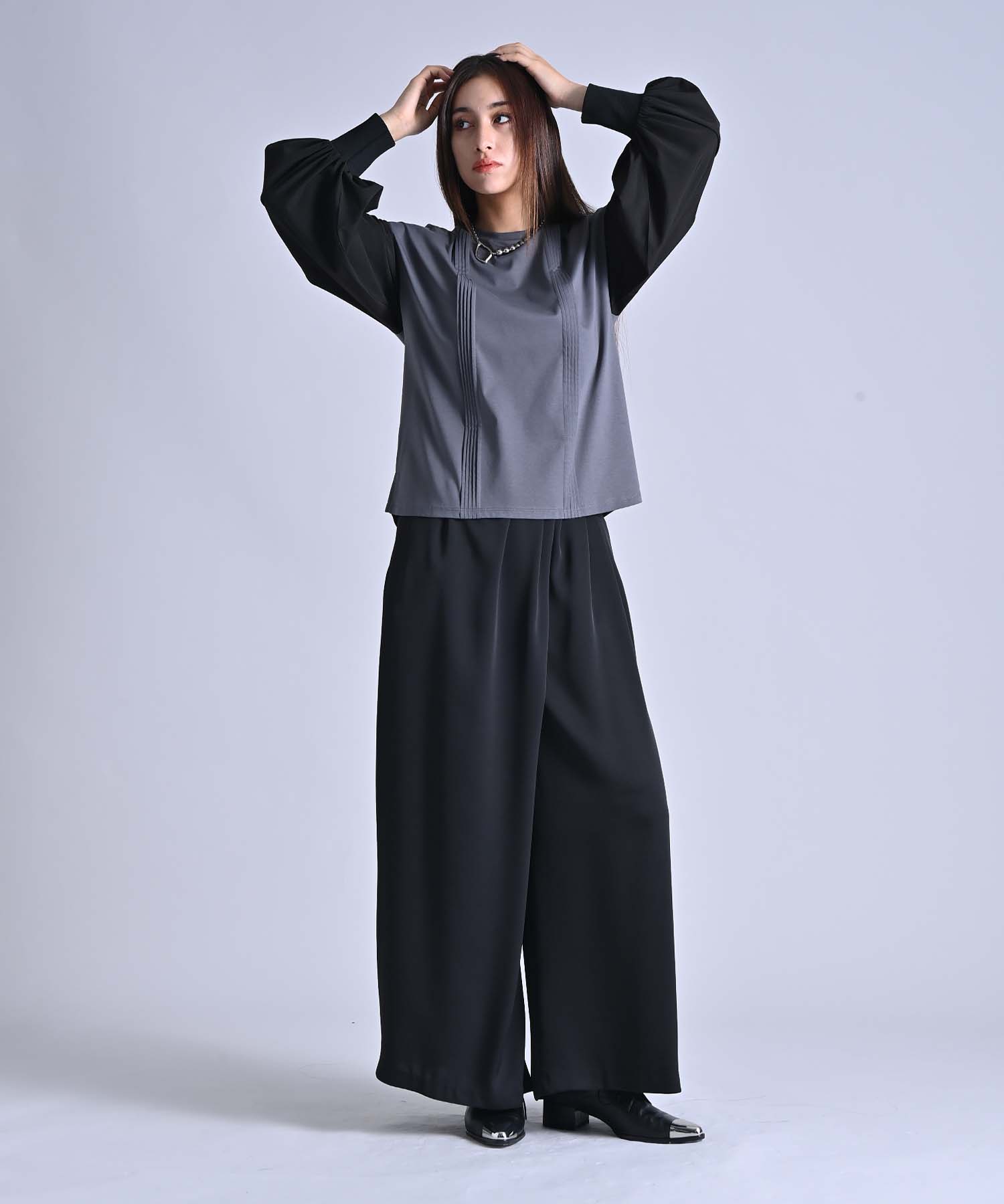 タックスリーブピンタックプルオーバー カットソー RAW FUDGE