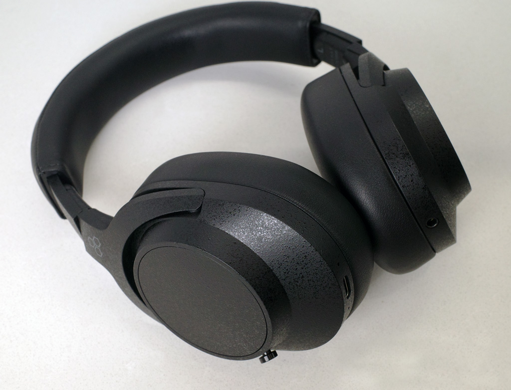 Sandal Audio: Final UX5000 ワイヤレスヘッドホンのレビュー