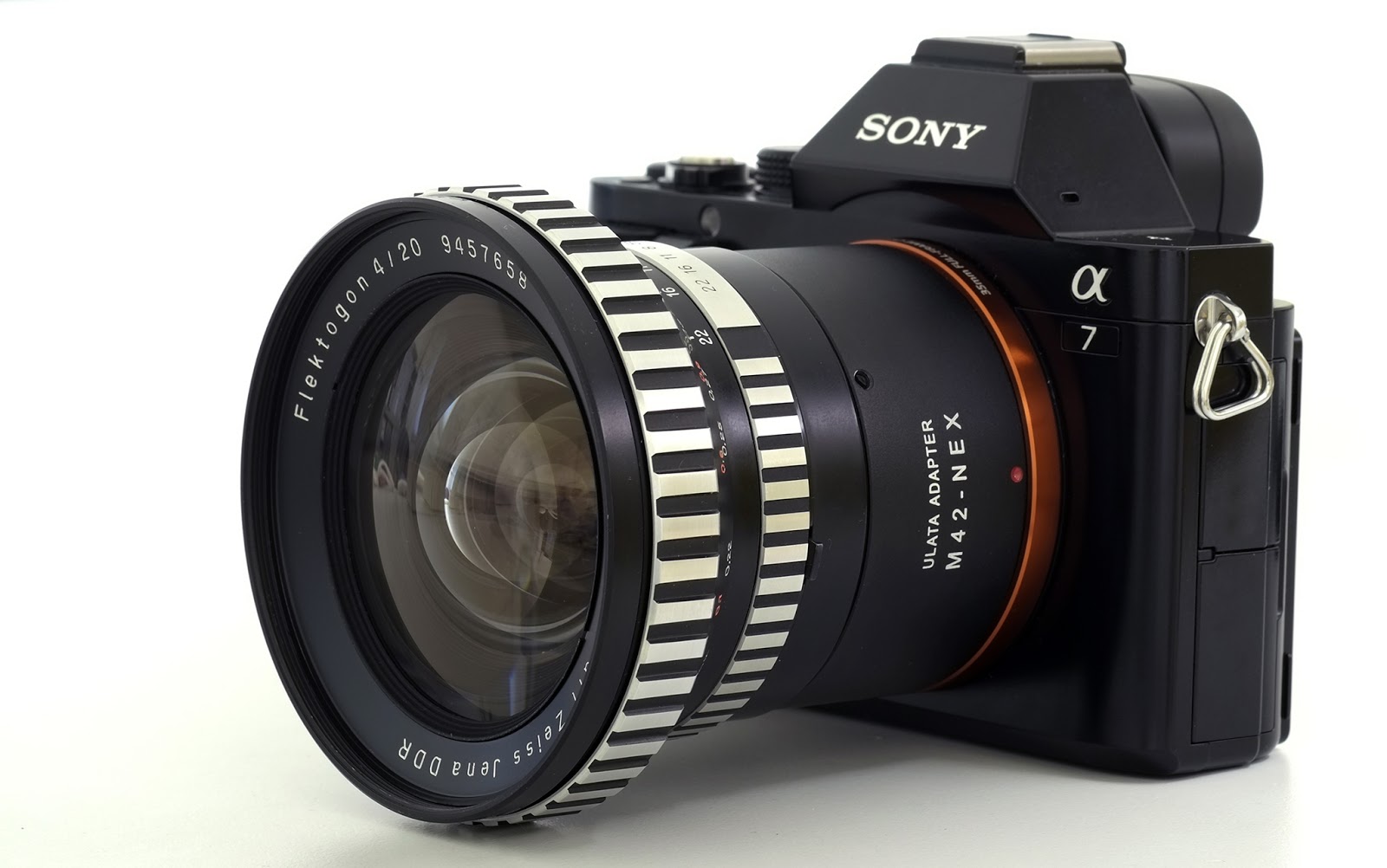 M42 MOUNT SPIRAL: Carl Zeiss Jena Flektogon 20mm F4 (M42) Rev.2