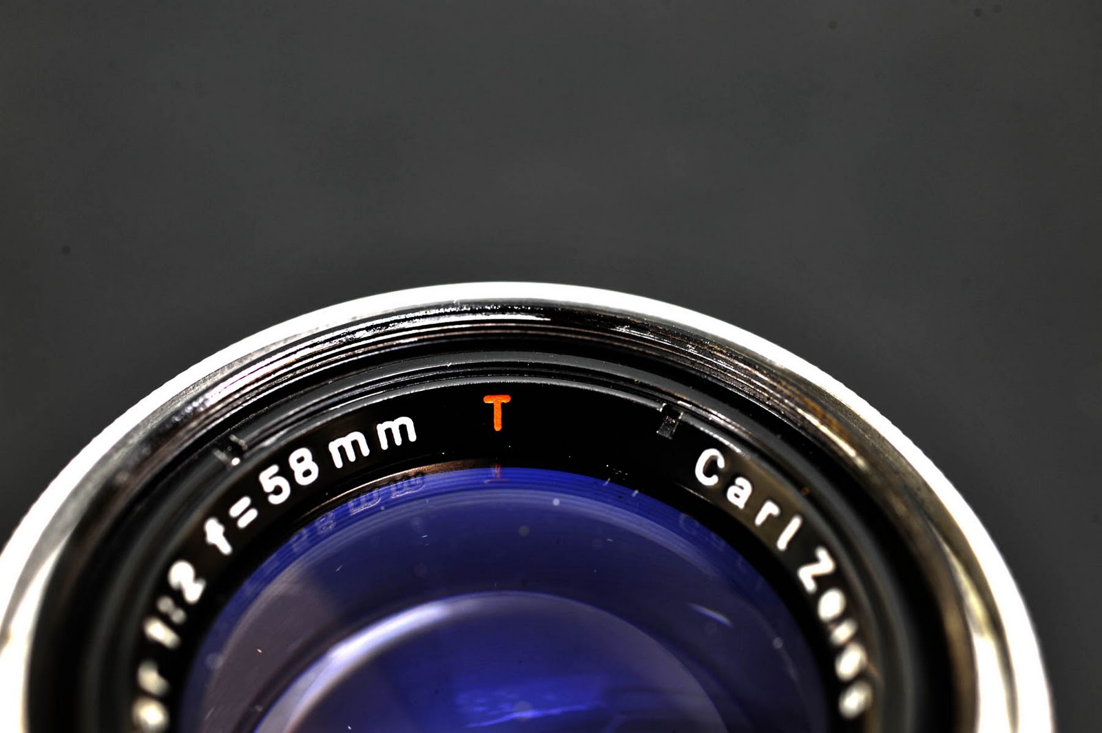 M42 MOUNT SPIRAL: Carl Zeiss Jena BIOTAR 58mm/F2 3-SISTERS(M42