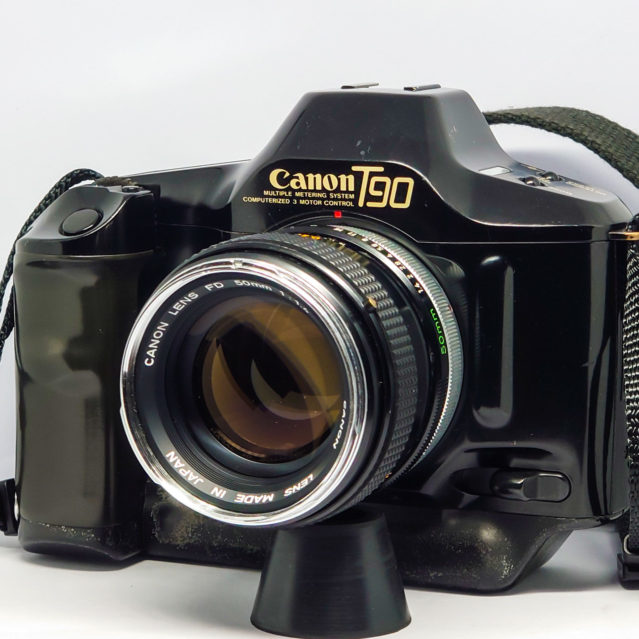 アリバイ日記: 【タンク】Canon T90というカメラを買っちゃた件