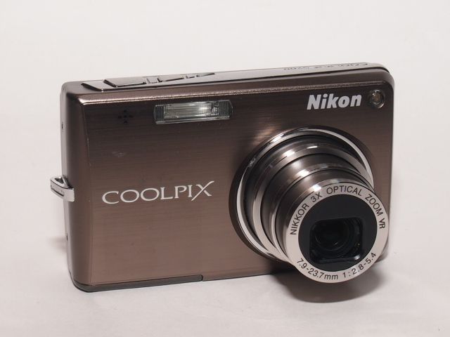 書き溜め space: Nikon COOLPIX S700