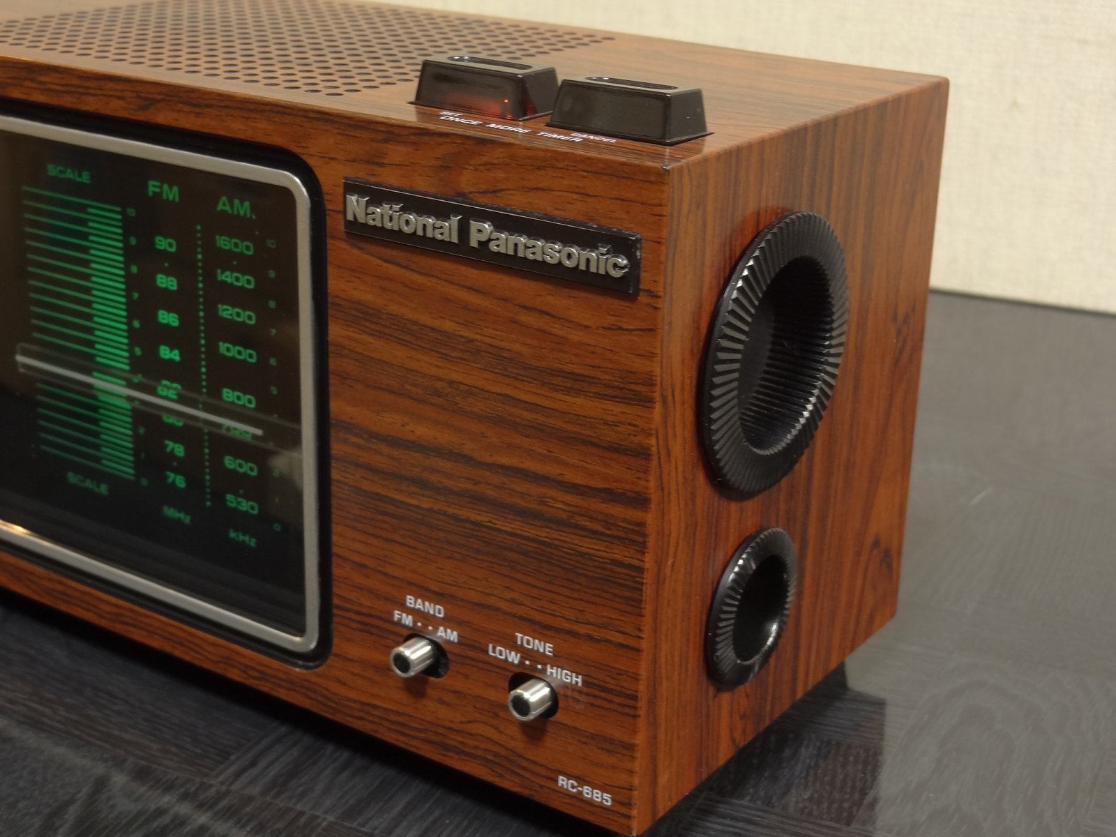 狂乱Nonaha日記: National パタパタ時計付きラジオ RC-685