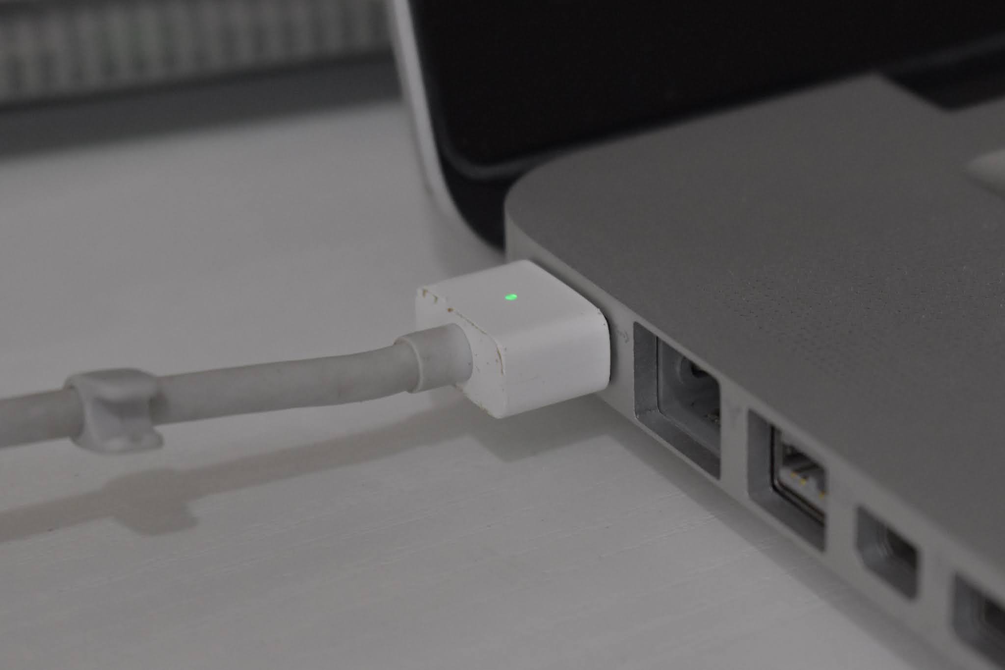 ジャンク】起動しない MacBook Pro を直すも【#3 2台目 修理・OS