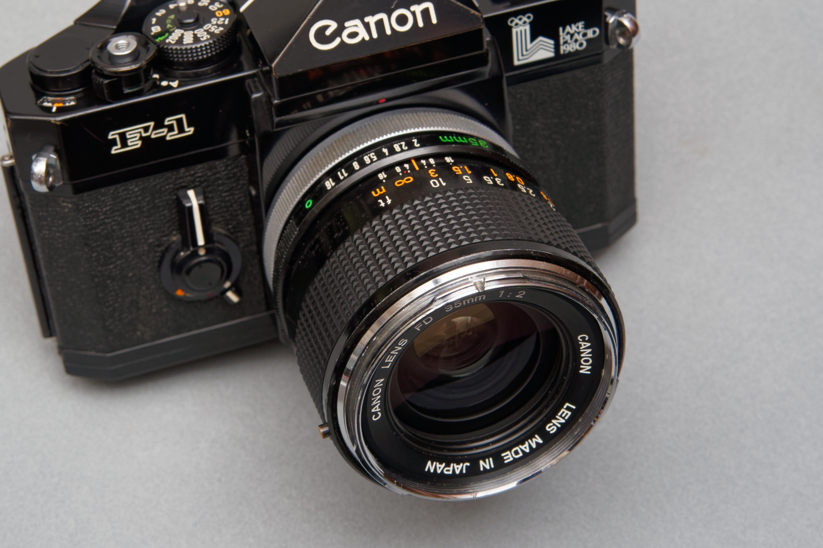 CANON FD 35mm F2 - 凹面先行設計の銘玉 | Photo of the Life