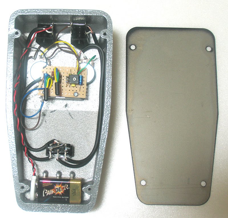 Buzz the Fuzz - all about Tone Bender: JMI - Tone Bender MK1.5 Reissue