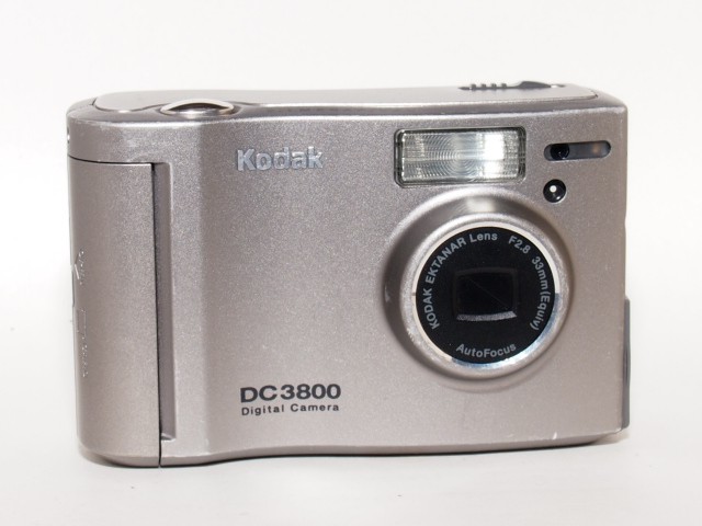書き溜め space: Kodak DC3800 デジタルカメラ