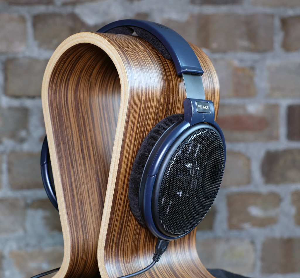 Sandal Audio: ゼンハイザー HD6XX と HD650のレビュー