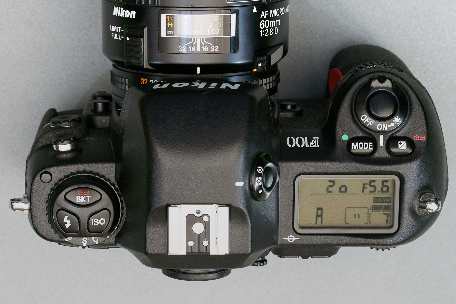 Nikon F100 Nikon F100 豪華三点セット Nikon F100 豪華三点セット