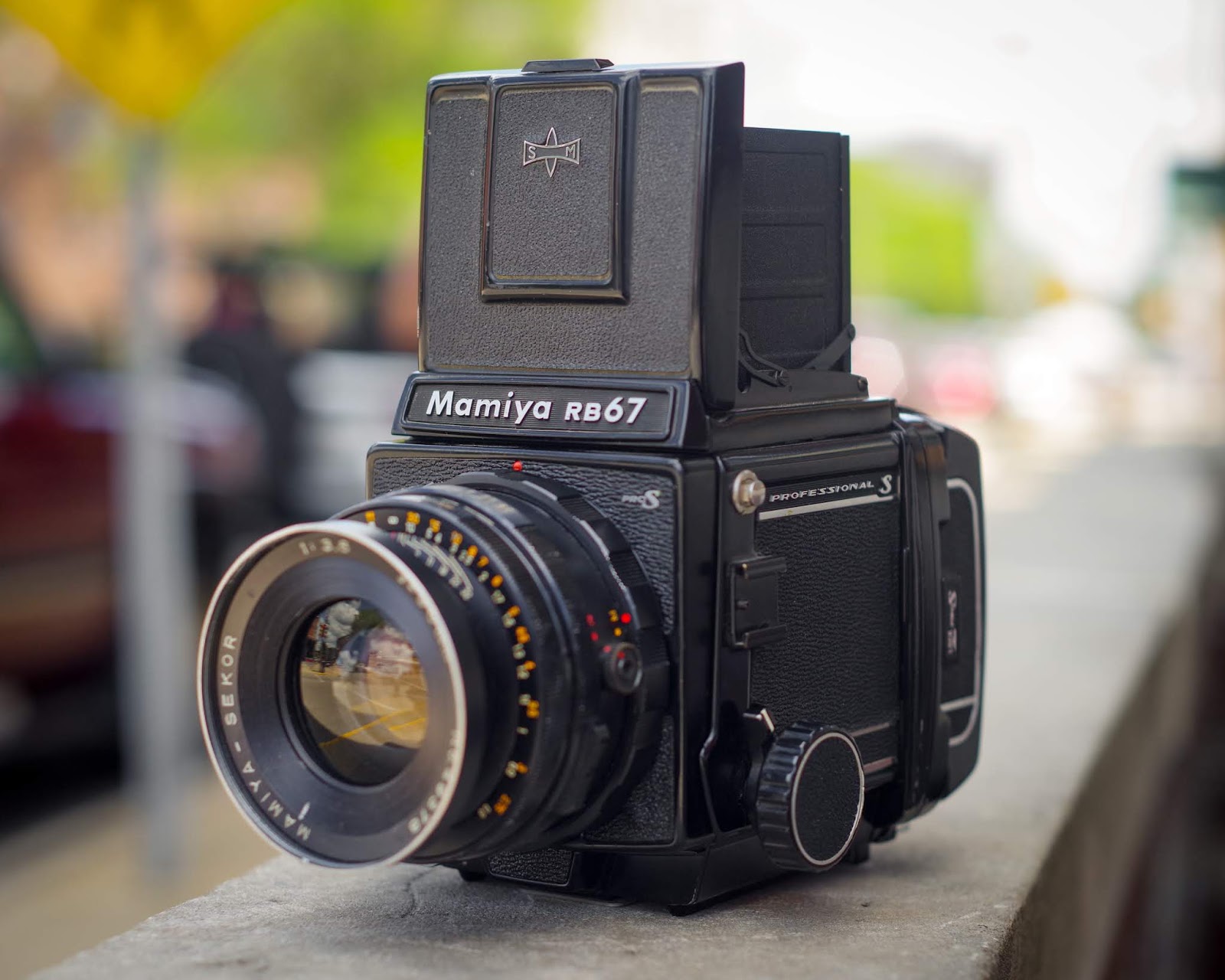 brennanprobst.com: Spotlight: Mamiya RB67 Pro-S
