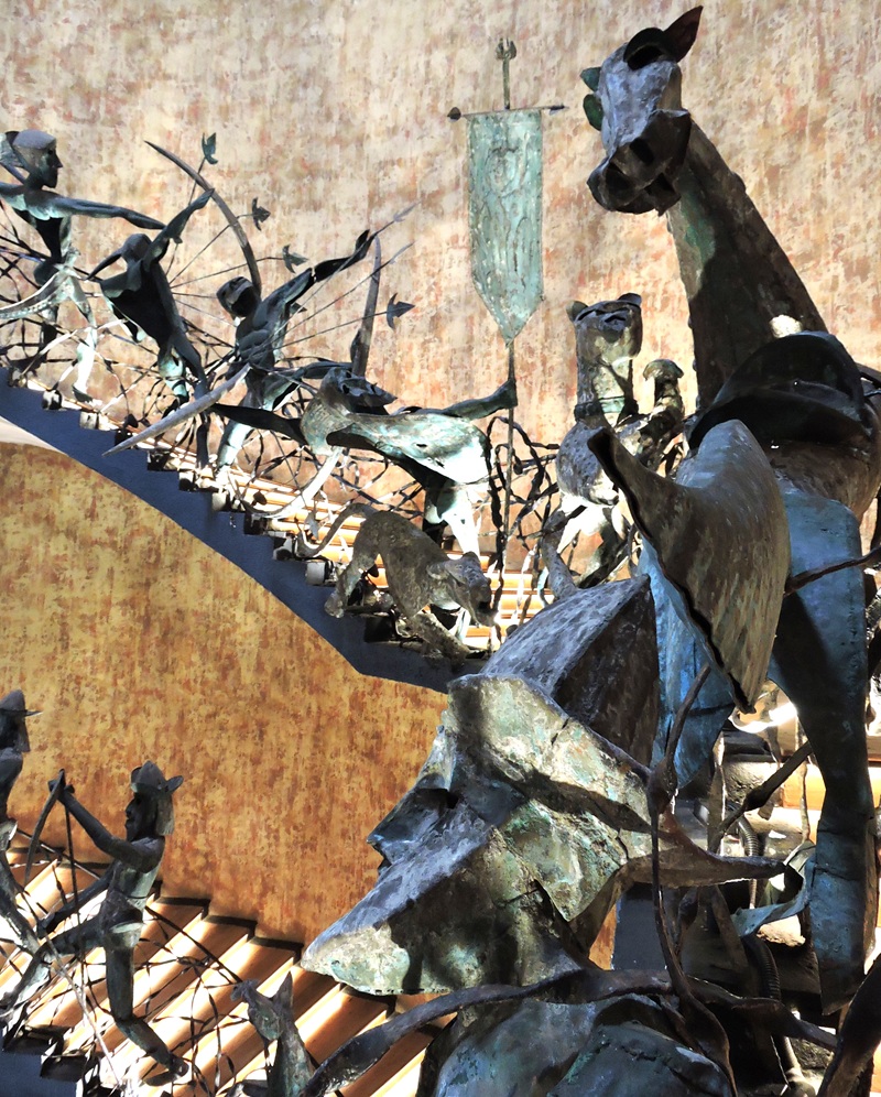 バワ建築に ラキの作品あり