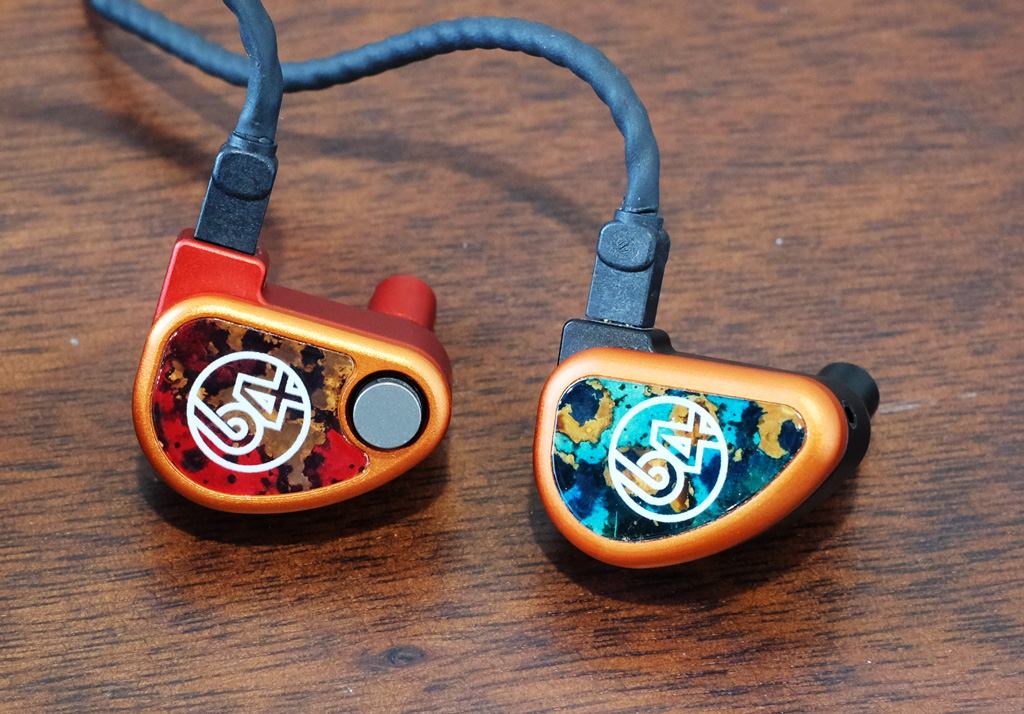 Sandal Audio: 64 Audio tia Fourté & U18 tzar イヤホンの試聴レビュー