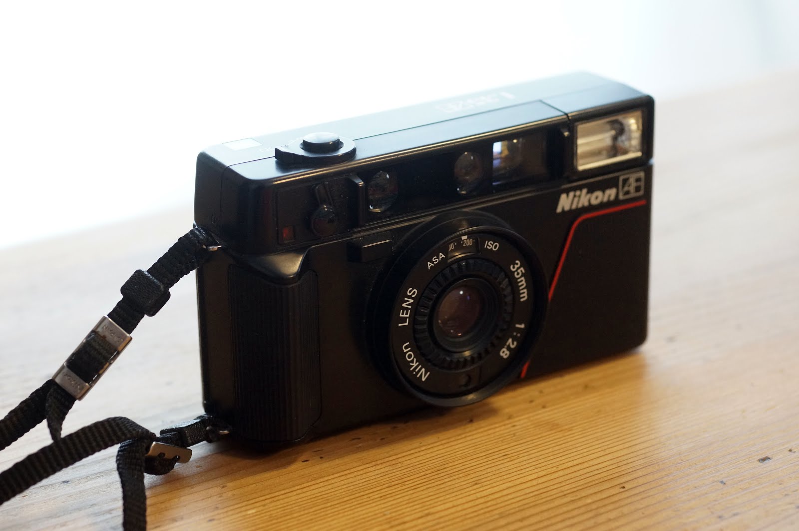 レンズ改造で遊ぶ: ニコン ピカイチ NIKON L35AF 35mmF2.8 フルサイズ