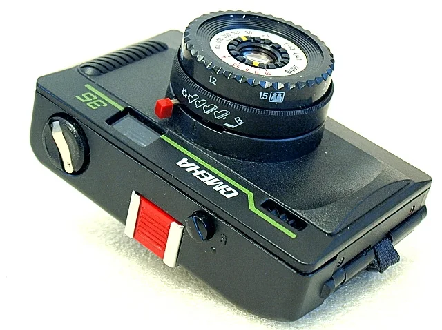 ImagingPixel: LOMO Smena 35, 35mm Zone Focus Film Camera