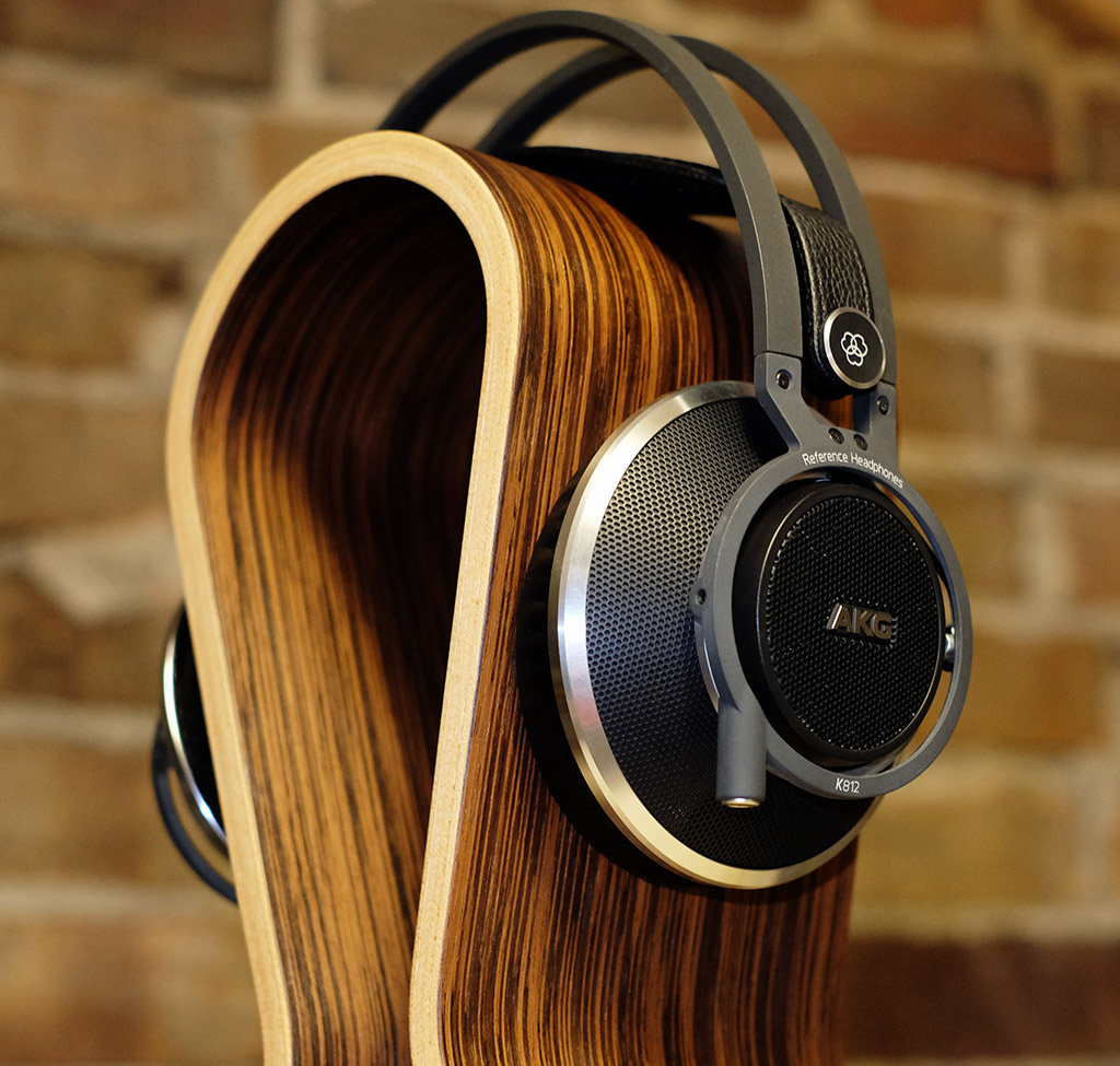 Sandal Audio: AKG K812 ヘッドホンのレビュー