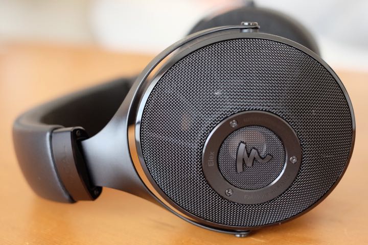 最新ヘッドホン Massdrop x Focal Elex 到着！ | のんびりポタ・ランニング