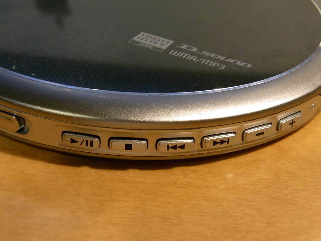 卓上オーディオ (Tabletop Audio): ポータブルCDプレイヤー(Panasonic