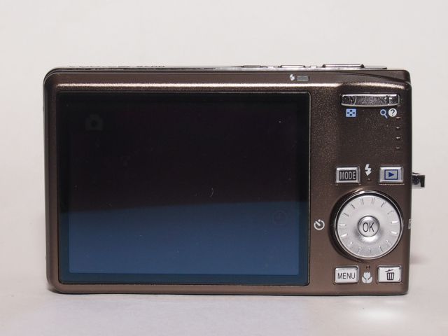 書き溜め space: Nikon COOLPIX S700
