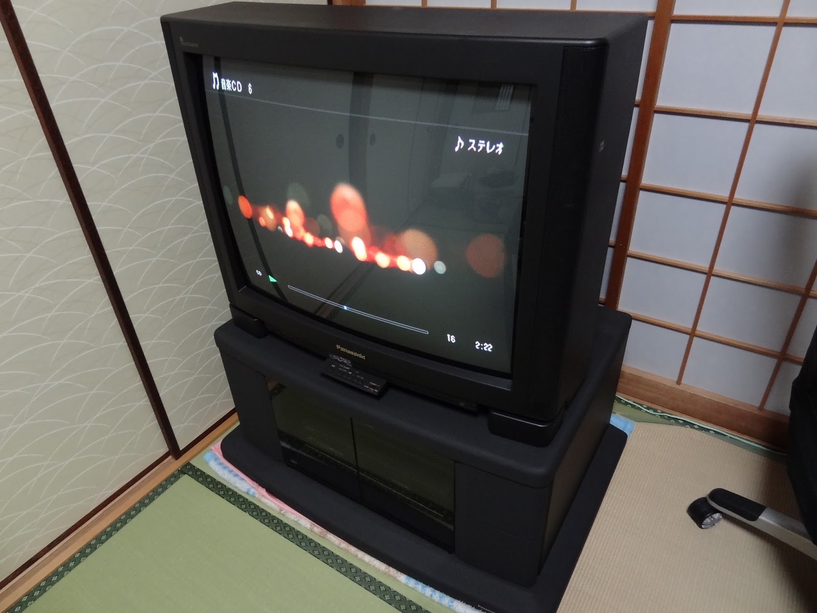 狂乱Nonaha日記: 懐かしの4：3大型ブラウン管テレビ、再誕