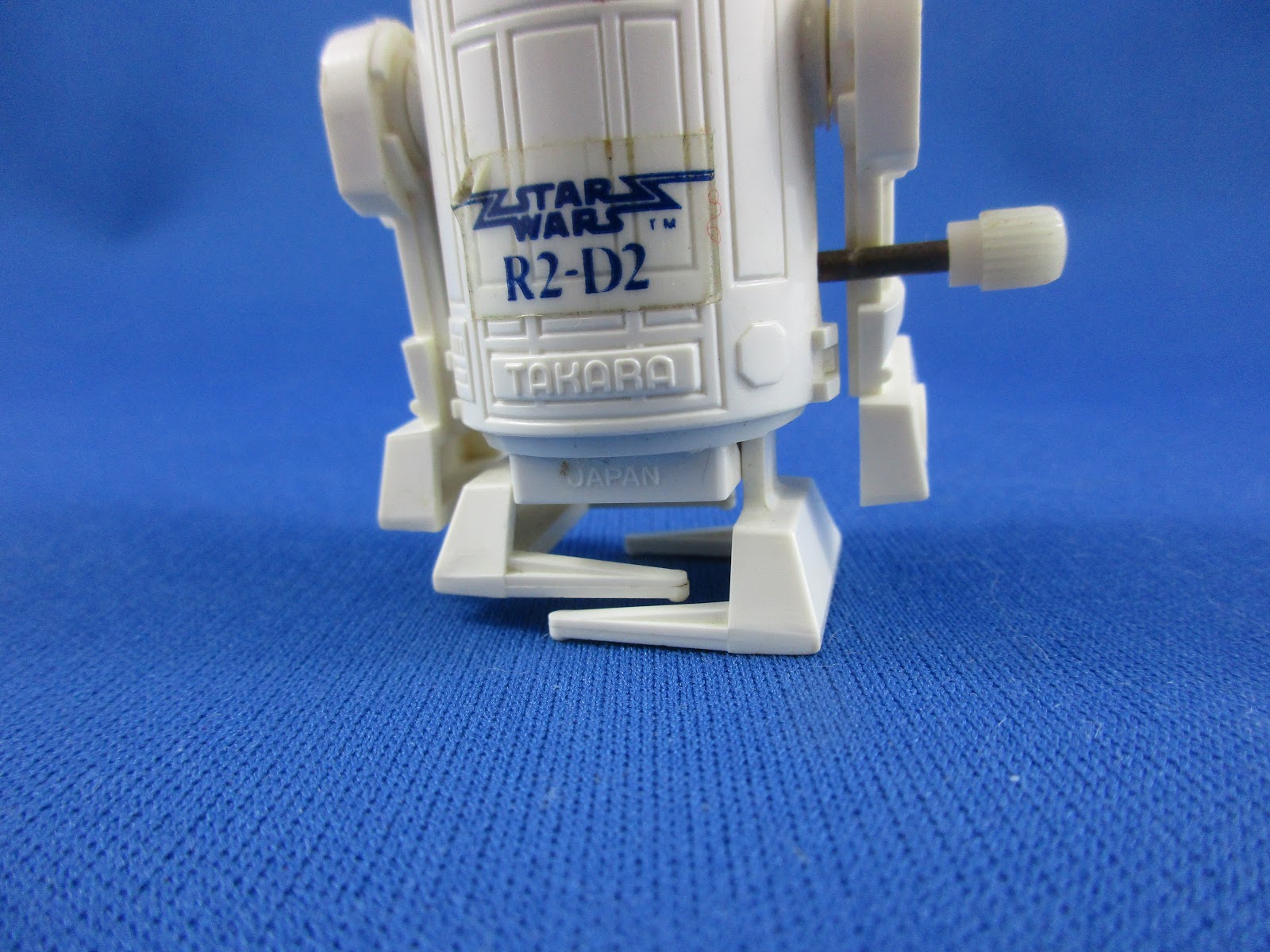 Vintage Kenner Star Wars Toys: Walking Wind-Up R2-D2 (Kenner