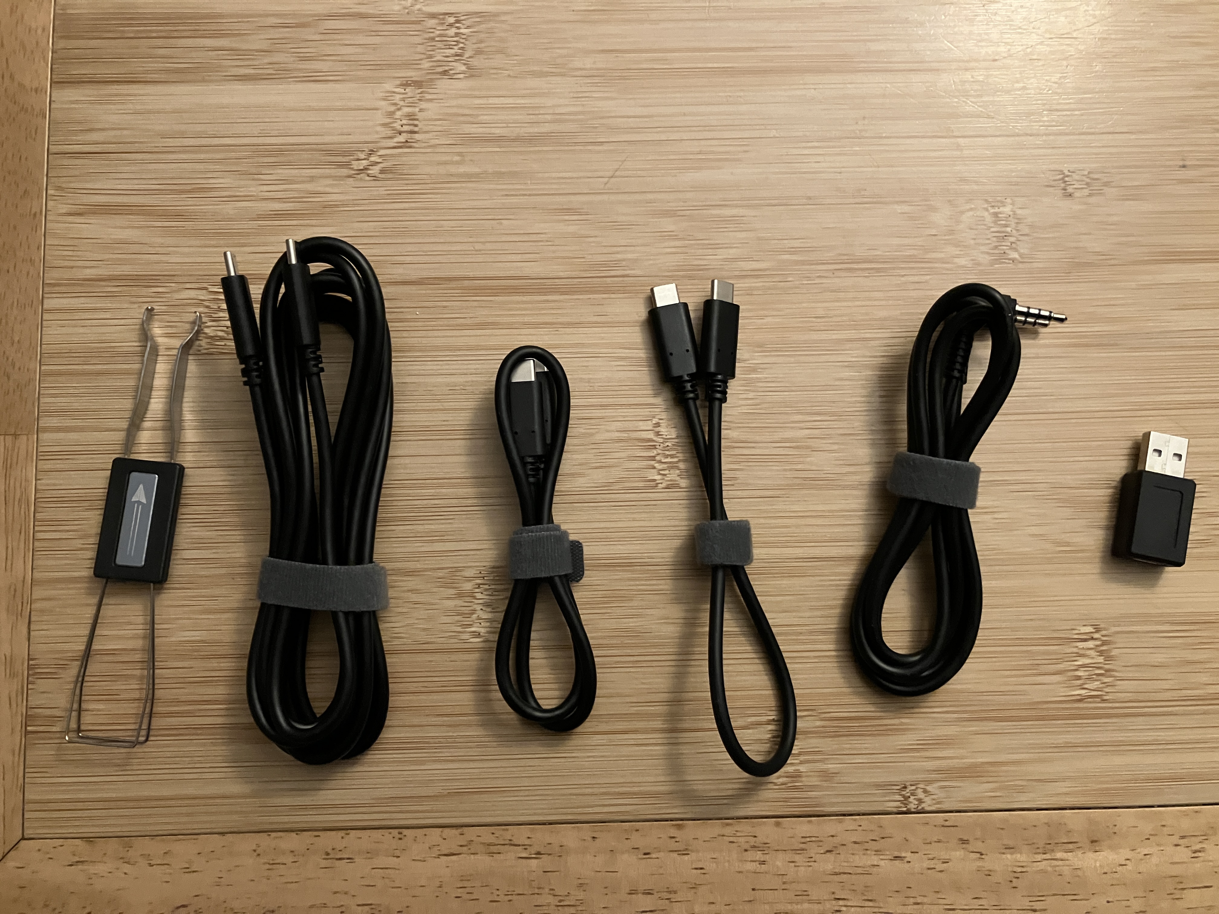 誠実なものづくりの思想に惚れた！分割キーボードZSA Voyagerレビュー