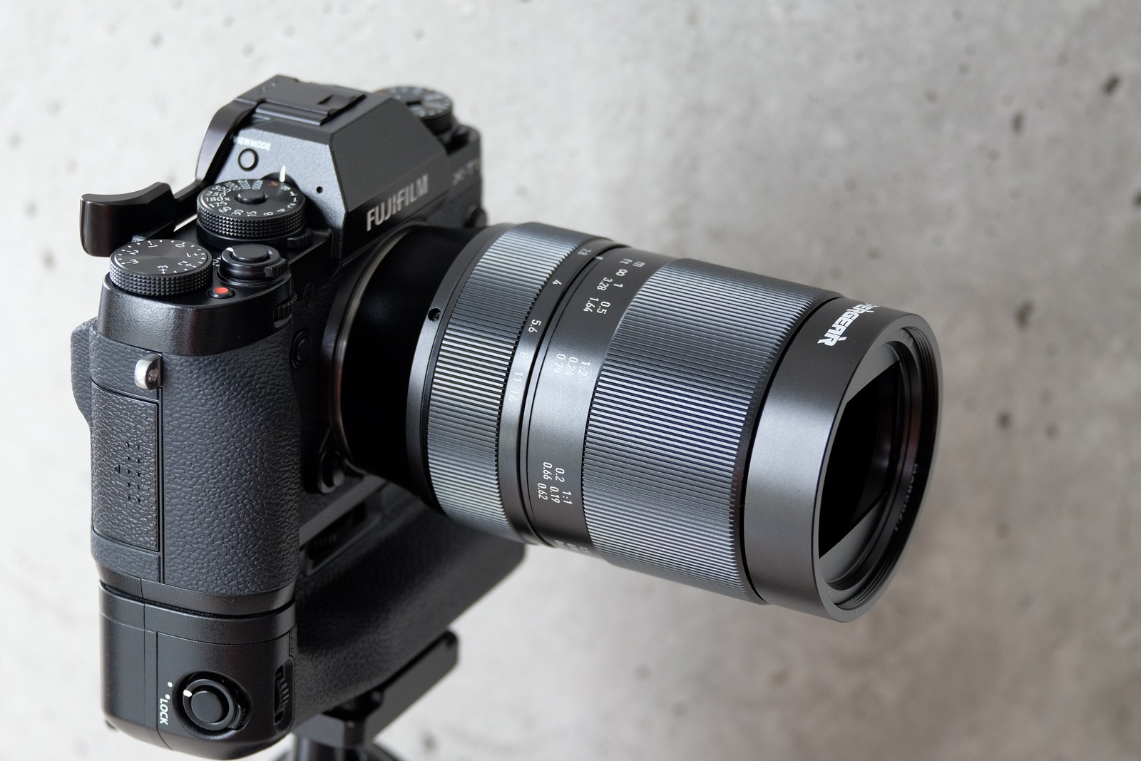 Review – Pergear 60mm F2.8 early prototype lens Fuji X mount