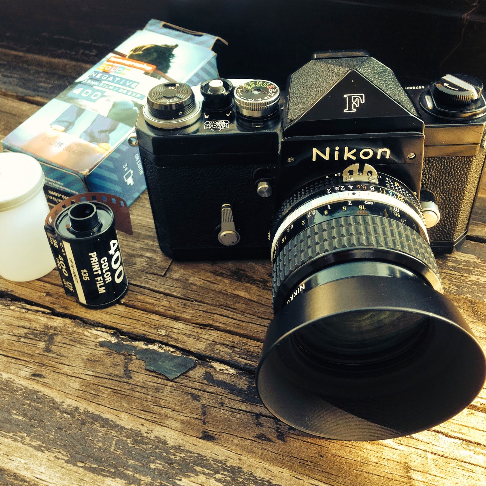 monophonica: Nikon F 黒 アイレベル 日本光学マーク