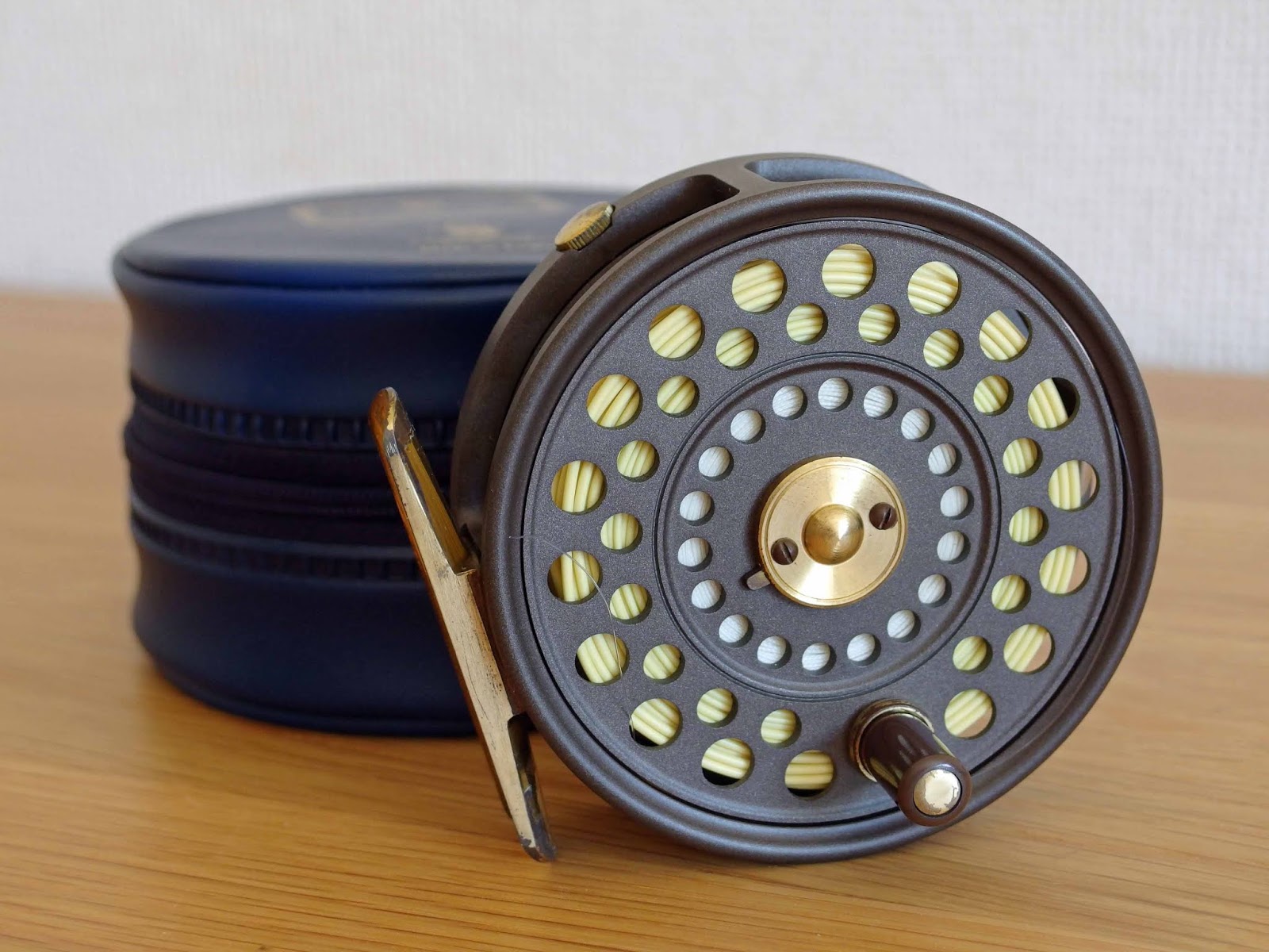 フライロッド探究者: Hardy L.R.H. Lightweight（その2）Golden