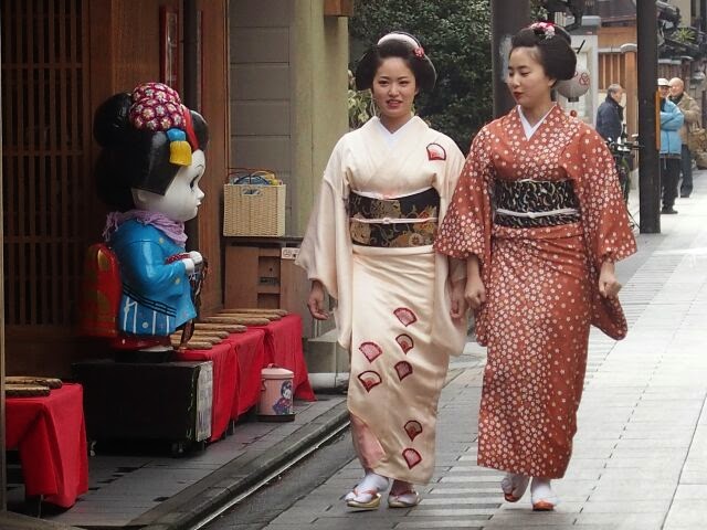 礫川亭永理 風流十二月芸者名取合 坂東お梅、ふじやお縫、野塩松 礫川