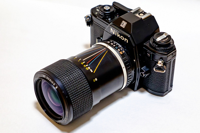 アリバイ日記: 【機材紹介】リトルニコンといわれたフィルムカメラ