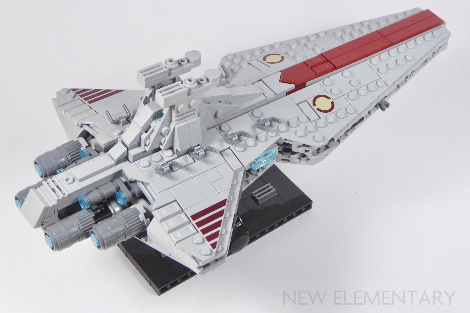 Review: 75441 Venator-Class Attack Cruiser™ from LEGO® Star Wars