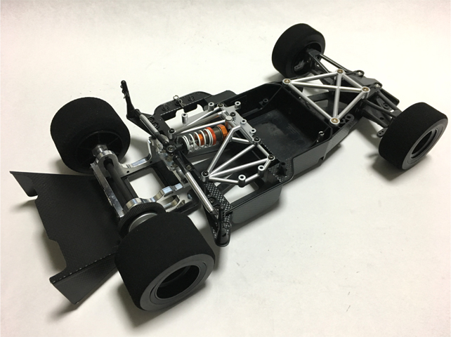 F103、タミヤCカー：かんたん200mmDDツーリング