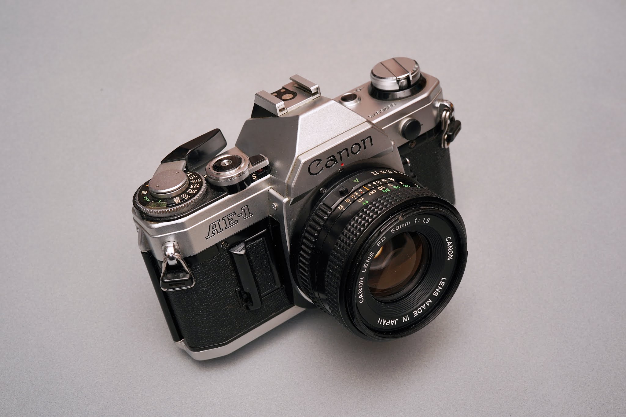 Canon A-1黒＋AE-1銀 レンズ3本付きセット キャノンA－1 レンズ3本付き