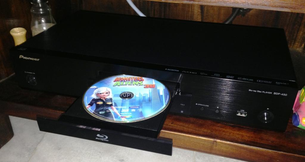 HiFi Unlimited: Mid Range Excellence! Pioneer BDP-450 Blu-ray/SACD