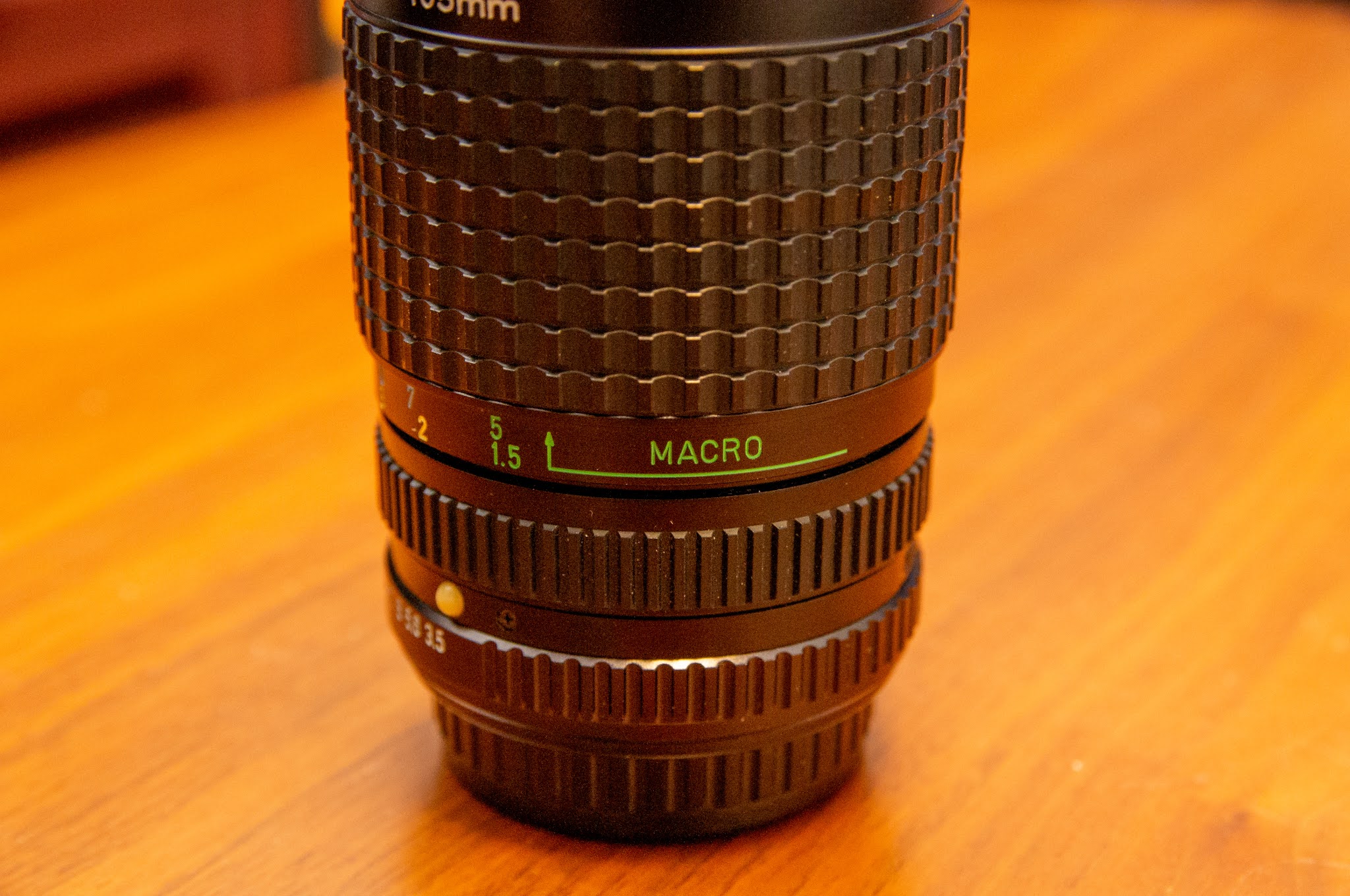 SMC PENTAX A ZOOM 35-105 mm F3.5 汎用性の高いオールドレンズ