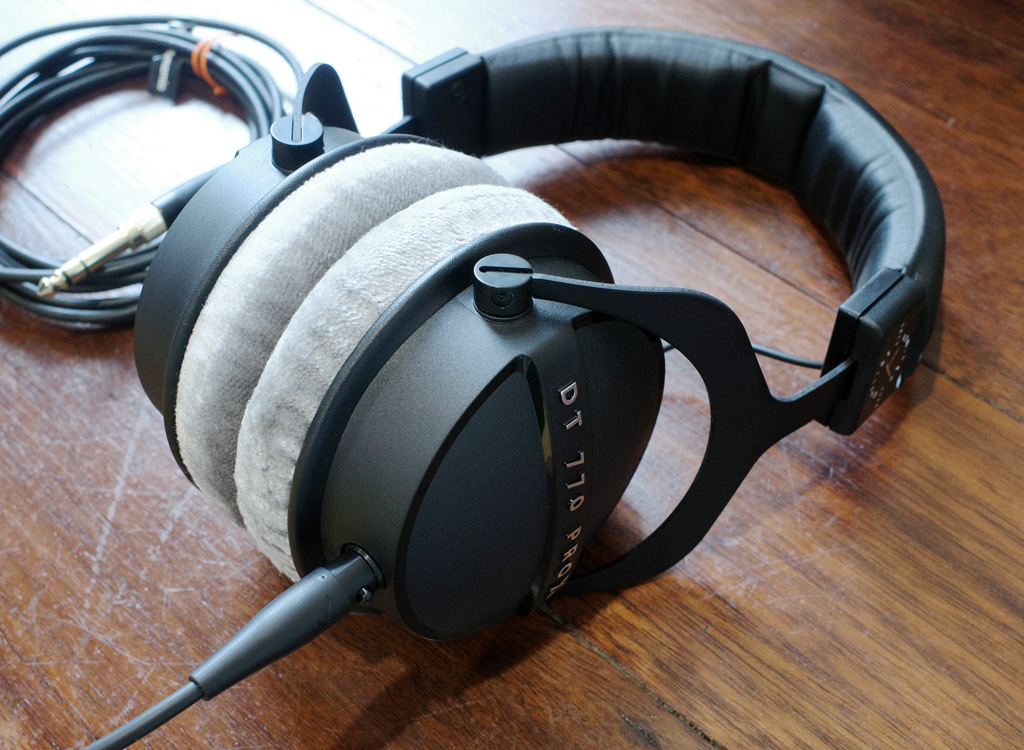 Sandal Audio: Beyerdynamic DT 770 PRO X Limited Editionヘッドホン