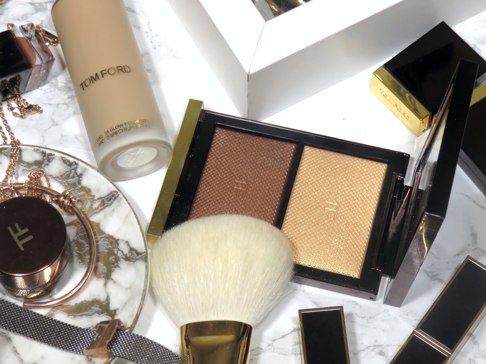 Review | Tom Ford Skin Illuminating Powder Duo in Flicker | Pretty