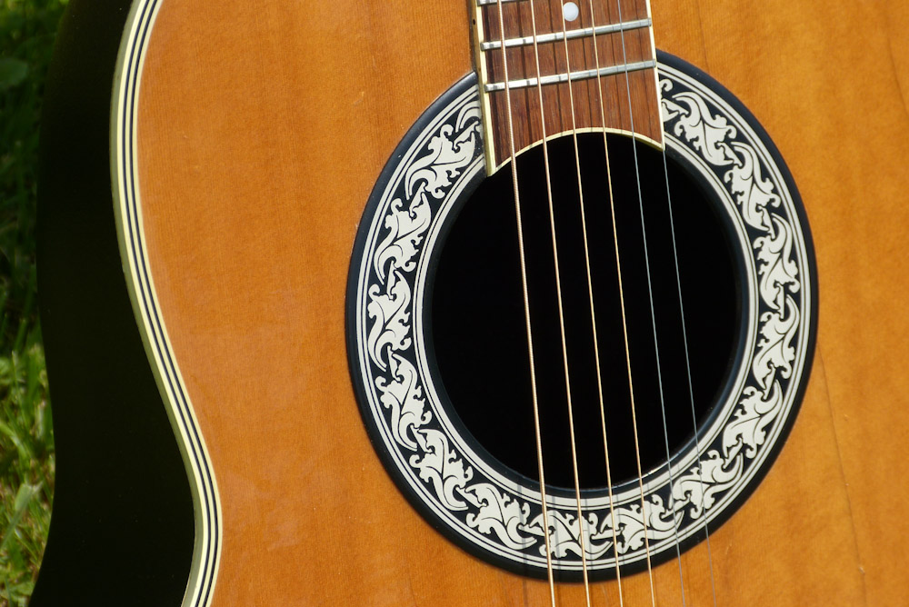 1980s Ovation Celebrity CC67 Acoustic/Electric Guitar