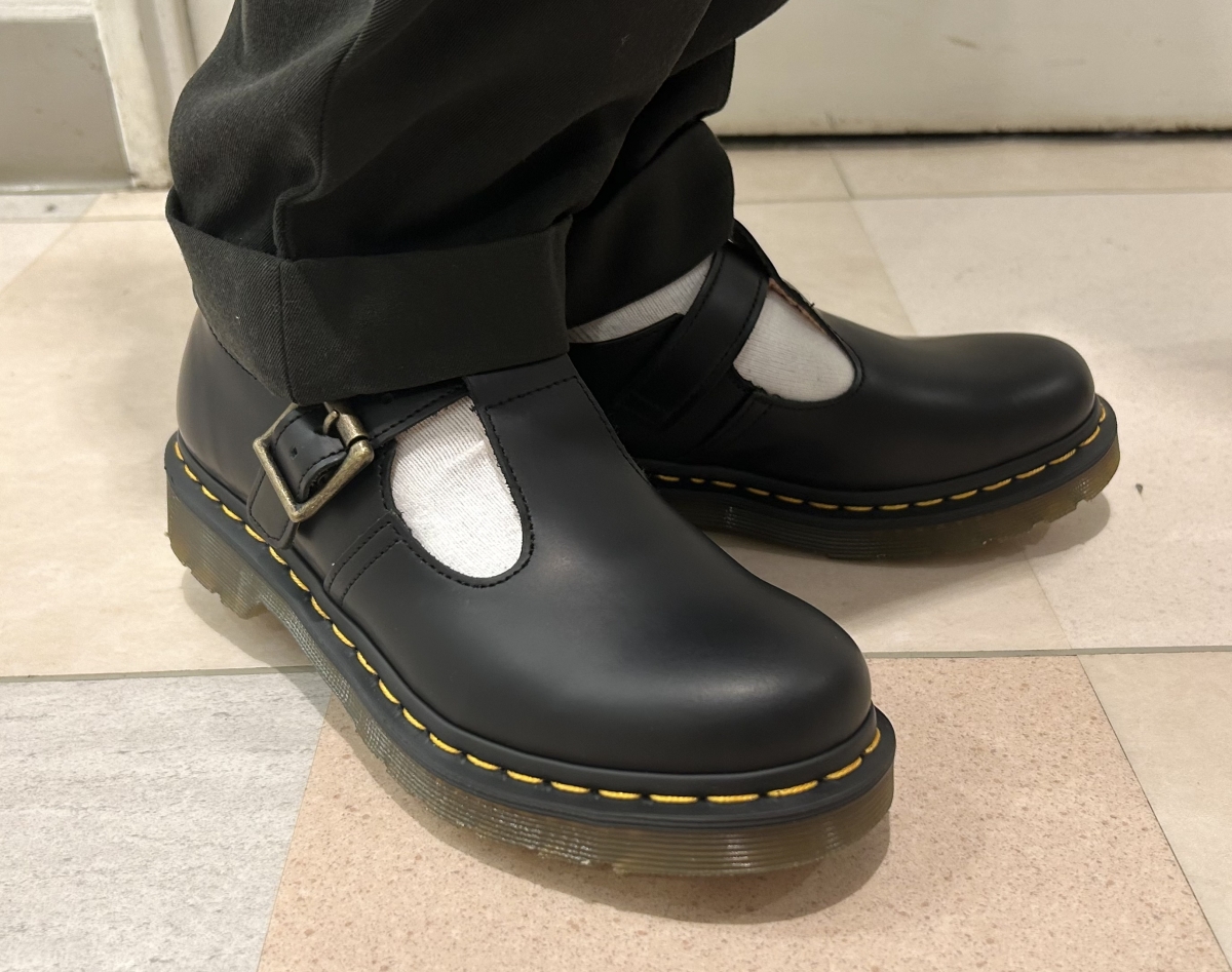 夏場もピッタリ！ストラップシューズ | ドクターマーチン | ショップ