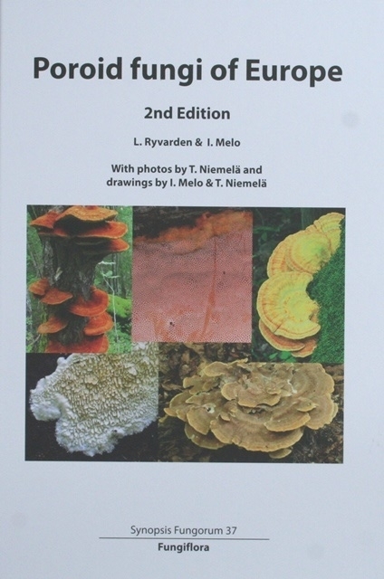 Poroid fungi of Europe 2nd Edition」（ヨーロッパの管孔をもつ菌類