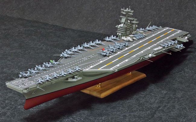 HIGH-GEARedの模型と趣味の日常 1/350原子力航空母艦『CVN-68 ニミッツ