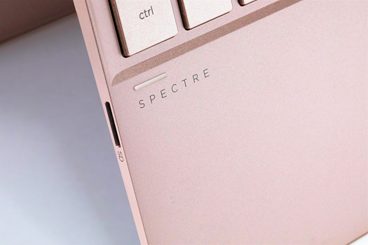 ローズゴールドのSpectre x360 （2017年11月モデル）徹底レビュー