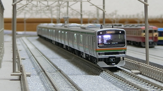 Nゲージ1408 湘南色の近郊型 E231/233系 | 豊四季車両基地