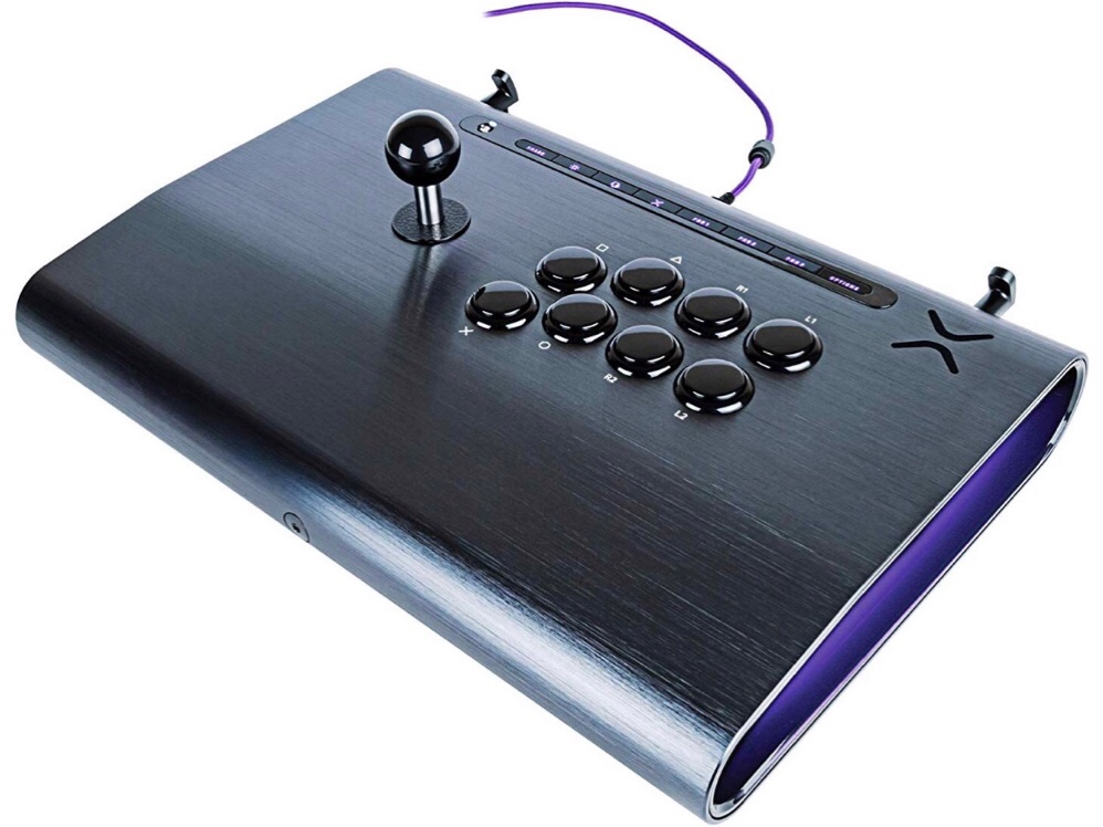 Victrix PRO Fight Stick レビュー｜海外プロゲーマーも愛用する筐体