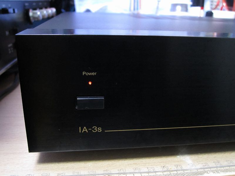 プリメインアンプ (Nakamichi IA-3) - toby_Nakamichi's blog