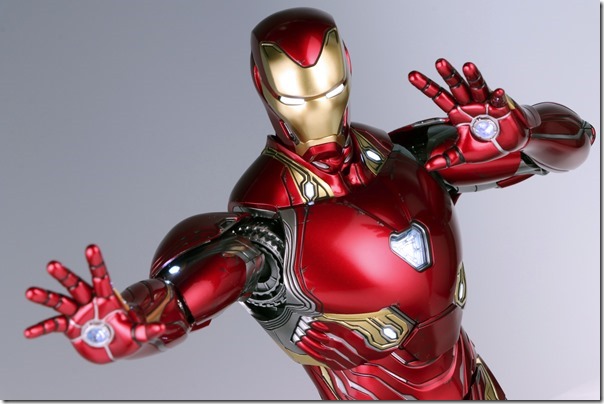 ホットトイズ アベンジャーズ/インフィニティウォー アイアンマン