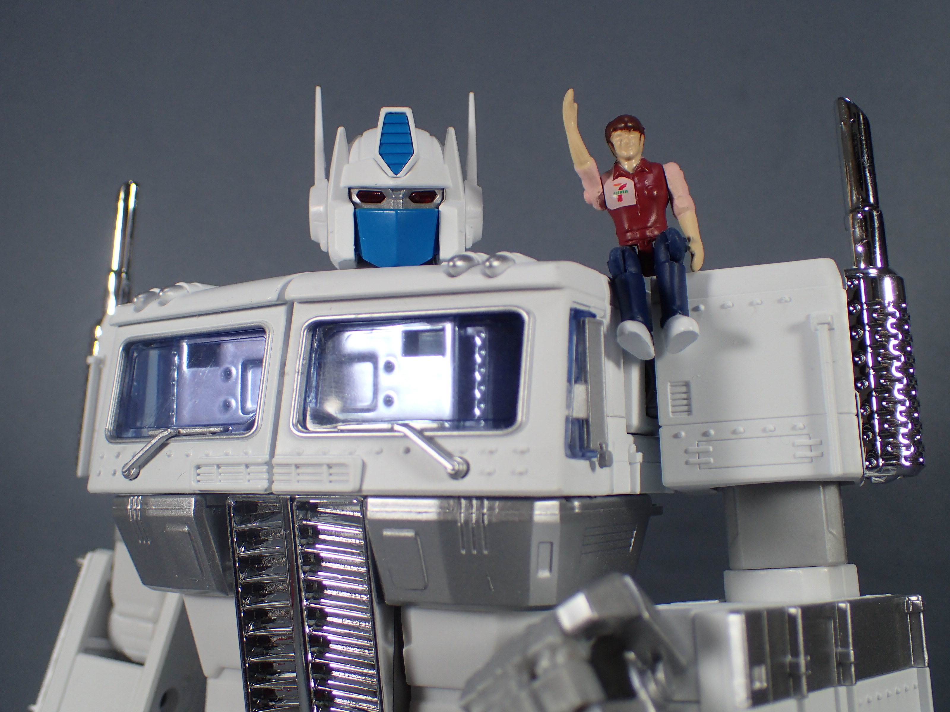 トランスフォーマー マスターピース MP-711 セブンネット限定品 Amazon