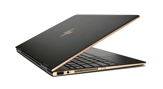 HP Spectre x360（Core i7-7500U 搭載）の性能・消費電力を検証