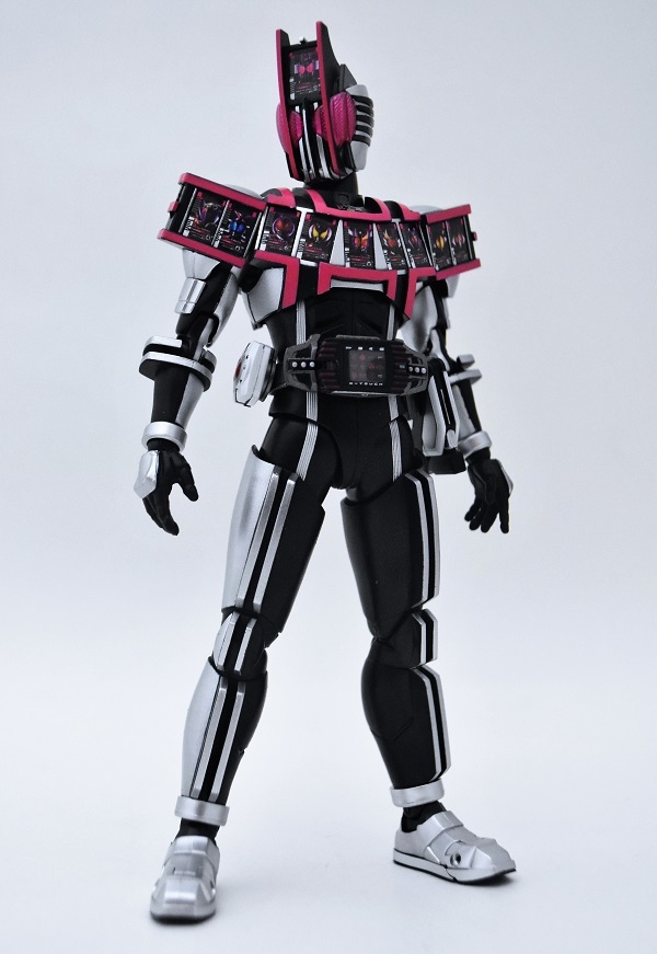 S.H.Figuarts（真骨彫製法） 仮面ライダーディケイド コンプリート