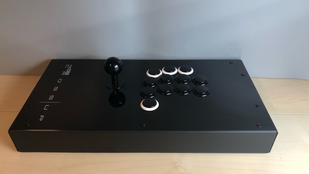 hitBOX Cross|Up レビュー | ボタンレスコントローラーで有名になった